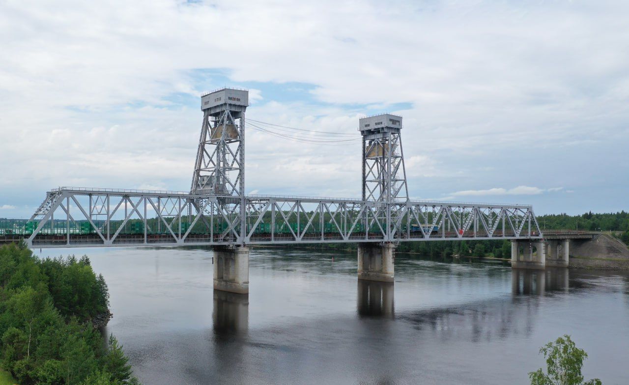 железнодорожный мост в санкт петербурге